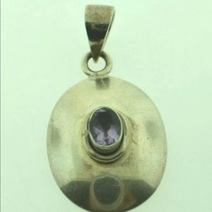Oval pendant sterling silver and amethyst